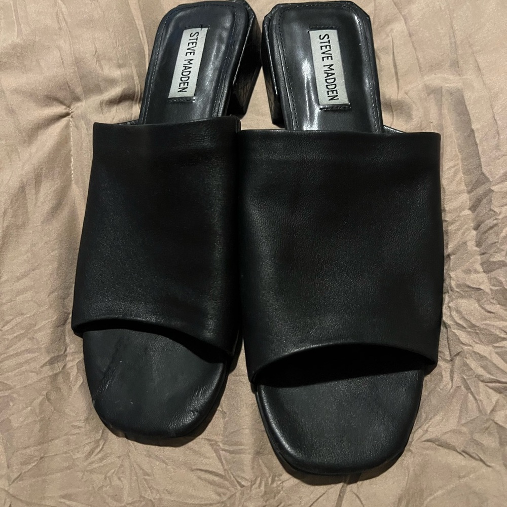 Steve Madden Black Leather Mules
